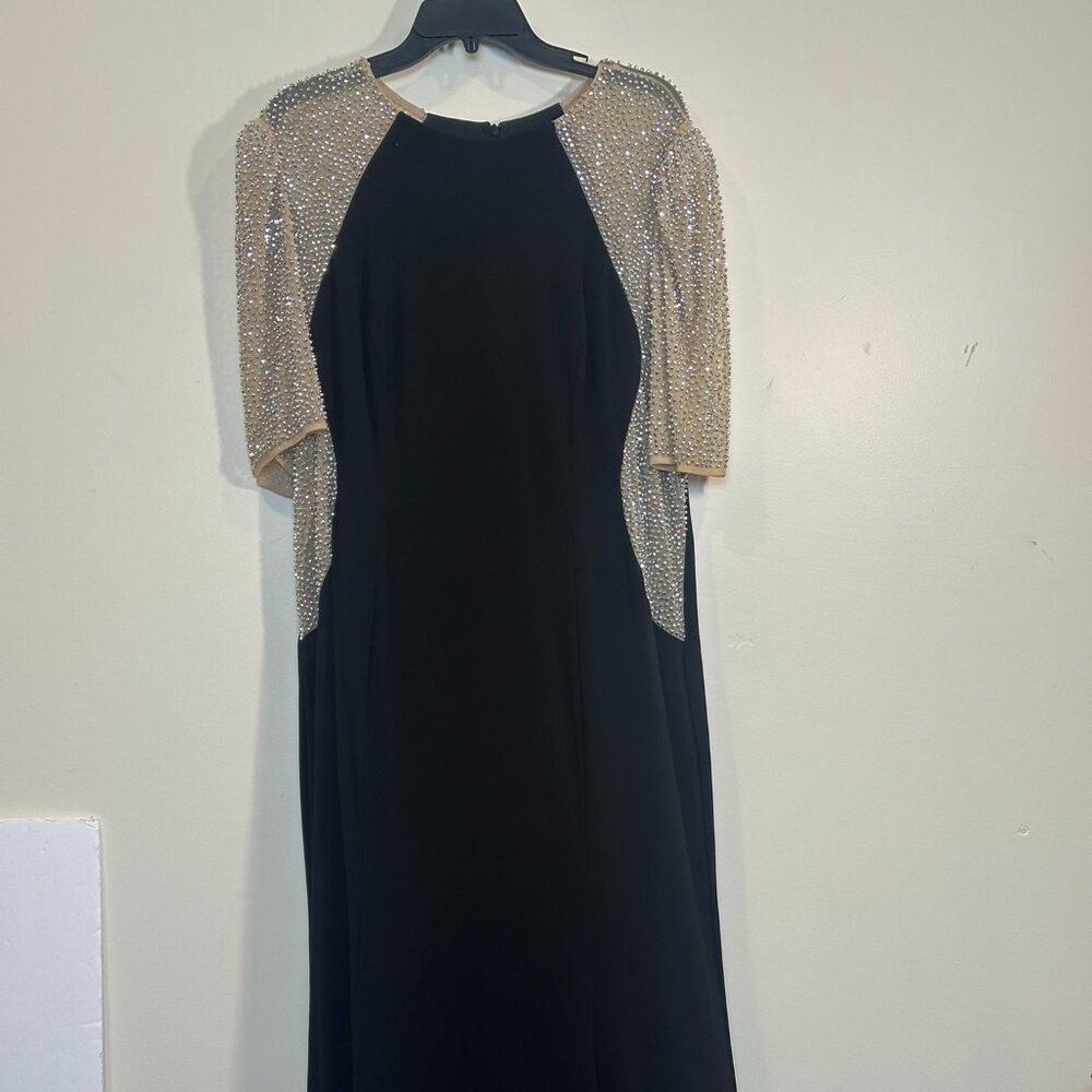 Xscape Caviar Beaded Mesh 3/4” Length Sleeve Crew Neck Jersey Gown Size 14
